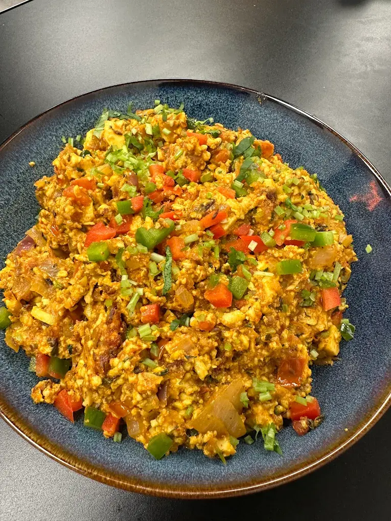 Spring Rolls 6 pieces at The Samosa Shop Edmonton, AB